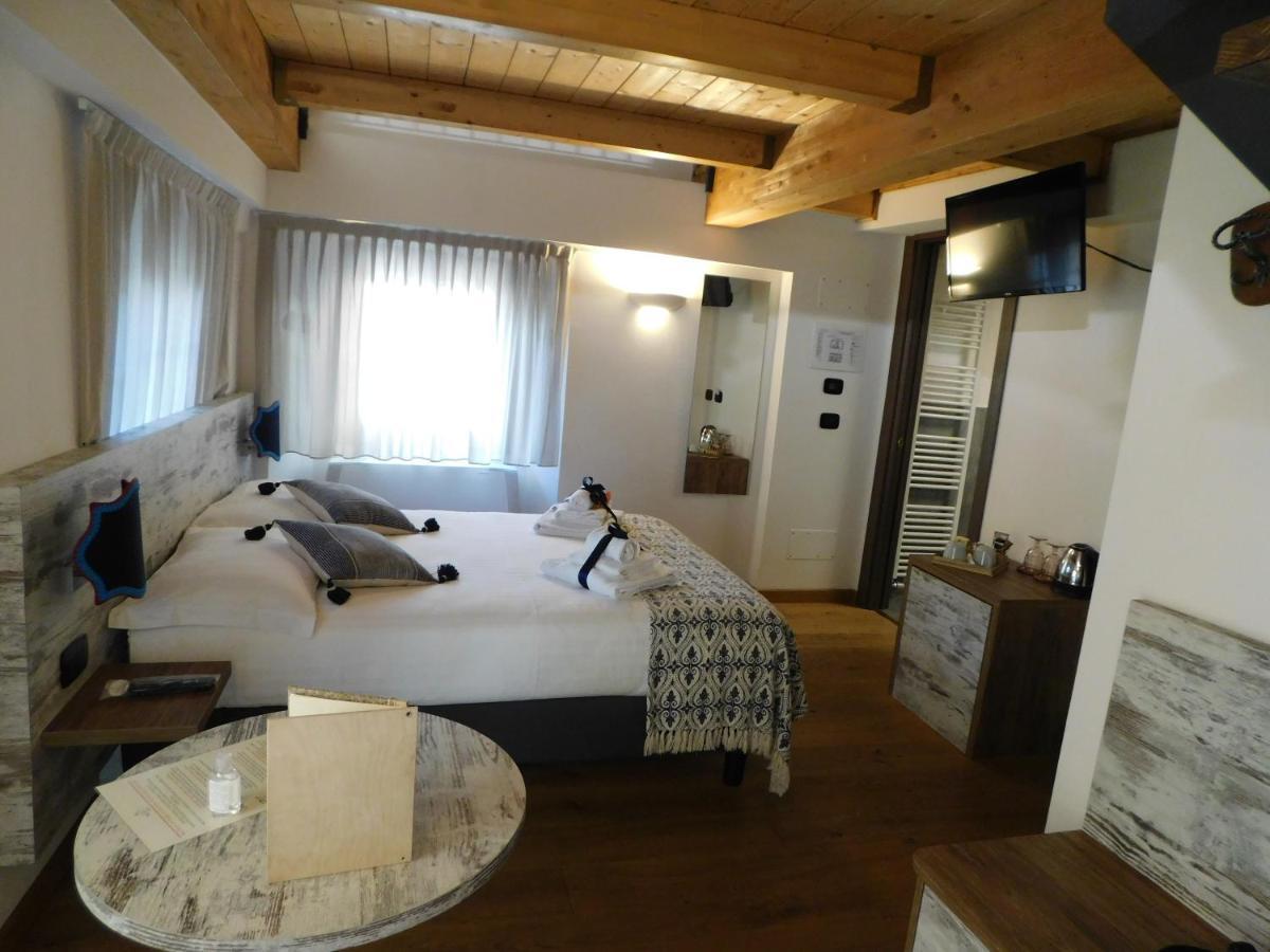 Nicomat Rooms Домодоссола Екстер'єр фото